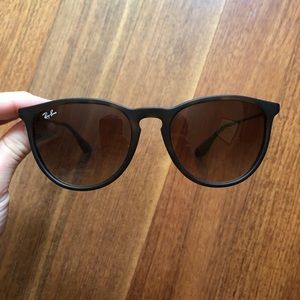 Ray-Ban Erika Classic Tortiseshell Sunglasses